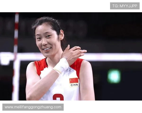 足球明星集锦与朱婷精彩瞬间的完美融合与回顾