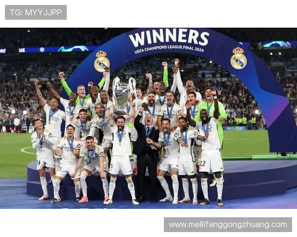 老年足球明星的传奇故事与他们的精彩瞬间回顾