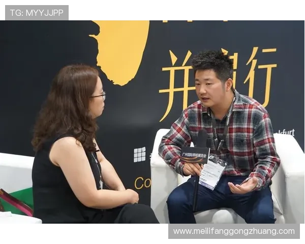 黄磊畅谈羽毛球人生经历与成长感悟的专访回顾 黄磊畅谈羽毛球人生经历与成长感悟的专访回顾